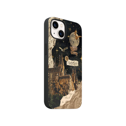 Hogwarts Castle Night Phone Case.
